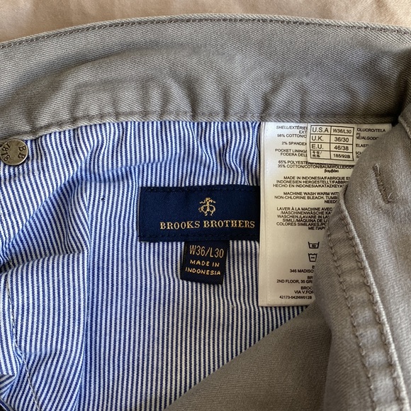 Light Grey Brooks Brothers Pants 36x30 - Picture 3 of 5